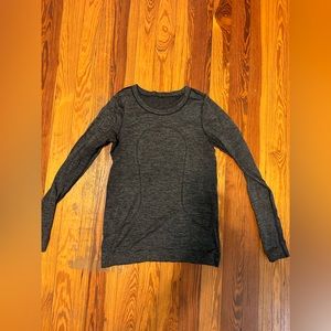 Grey lululemon long sleeve
